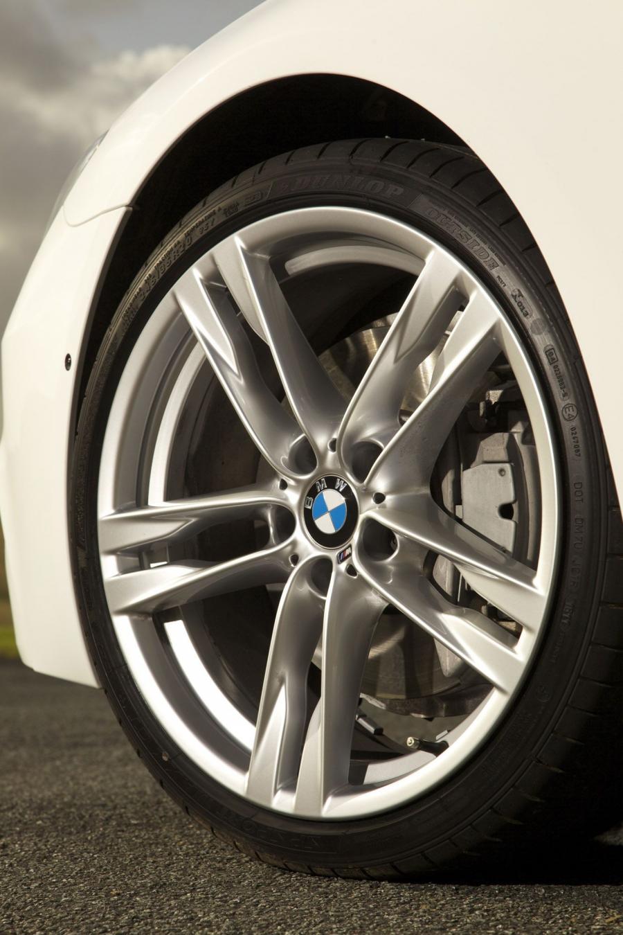  BMW 6-Series Coupe 2012 года  (фото 189 из 207)